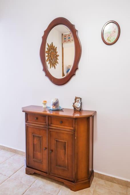 Venetia'S Garden Apartment Lefkos  Екстериор снимка