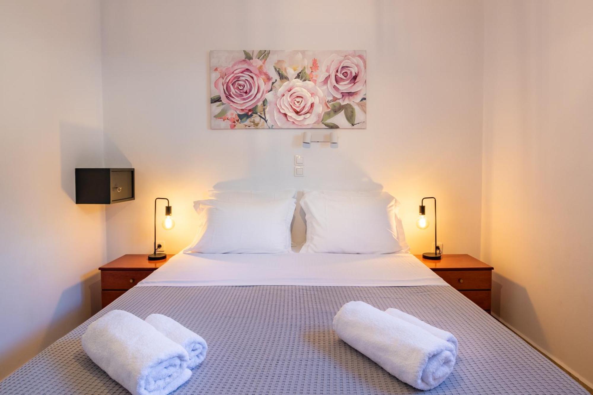 Venetia'S Garden Apartment Lefkos  Екстериор снимка